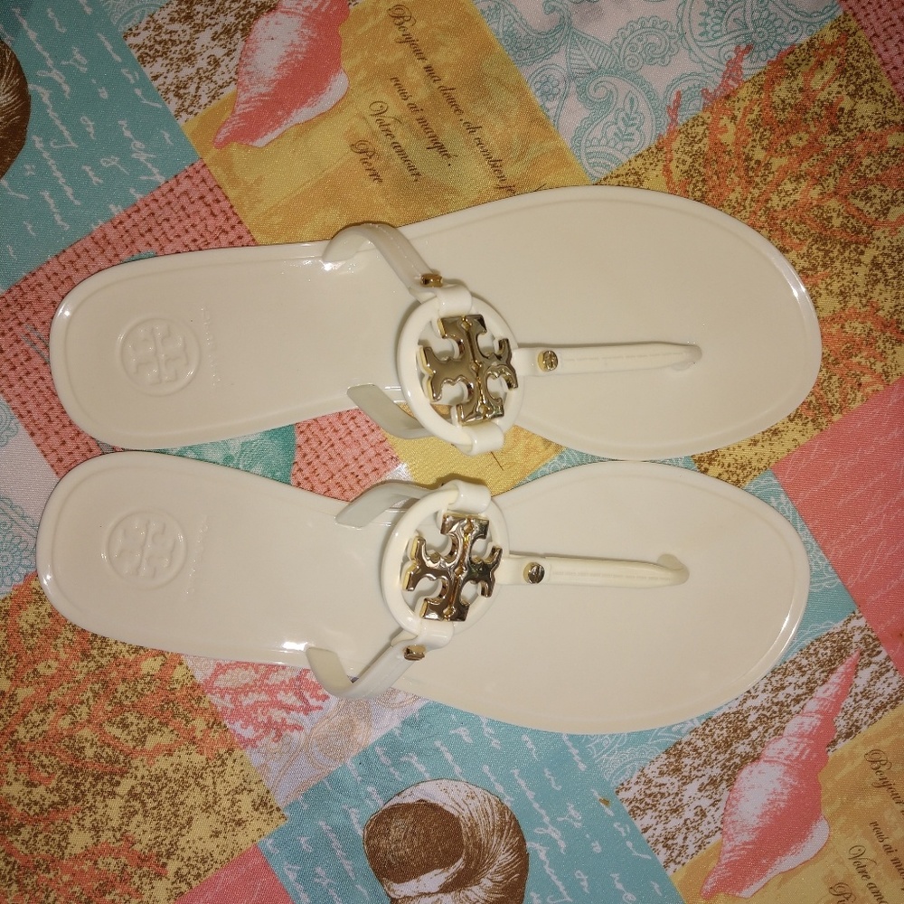 Tory burch sandals